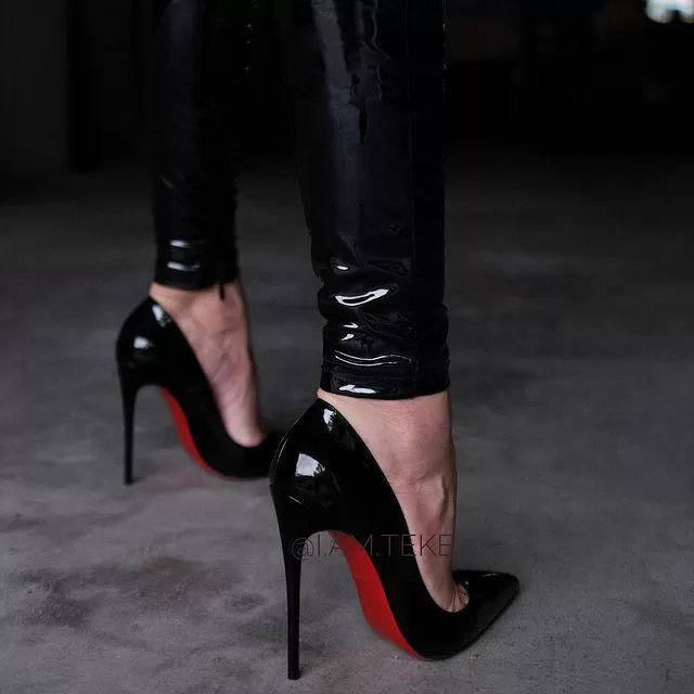 PowerWalk in my Latex pants w $1000 pair of RedBottoms….RICH BITCH SHIT….only PowerWalk in my Latex pants w $1000 pair of RedBottoms….RICH BITCH SHIT….only