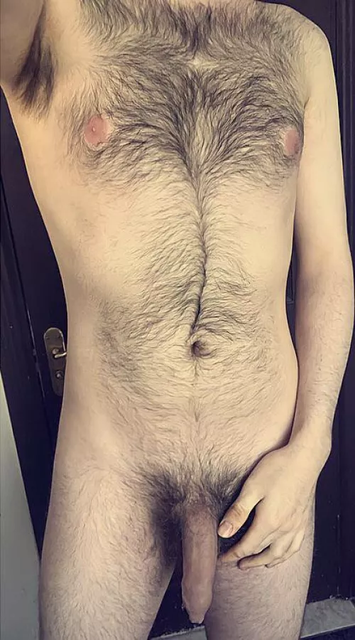 Pre shower wank
