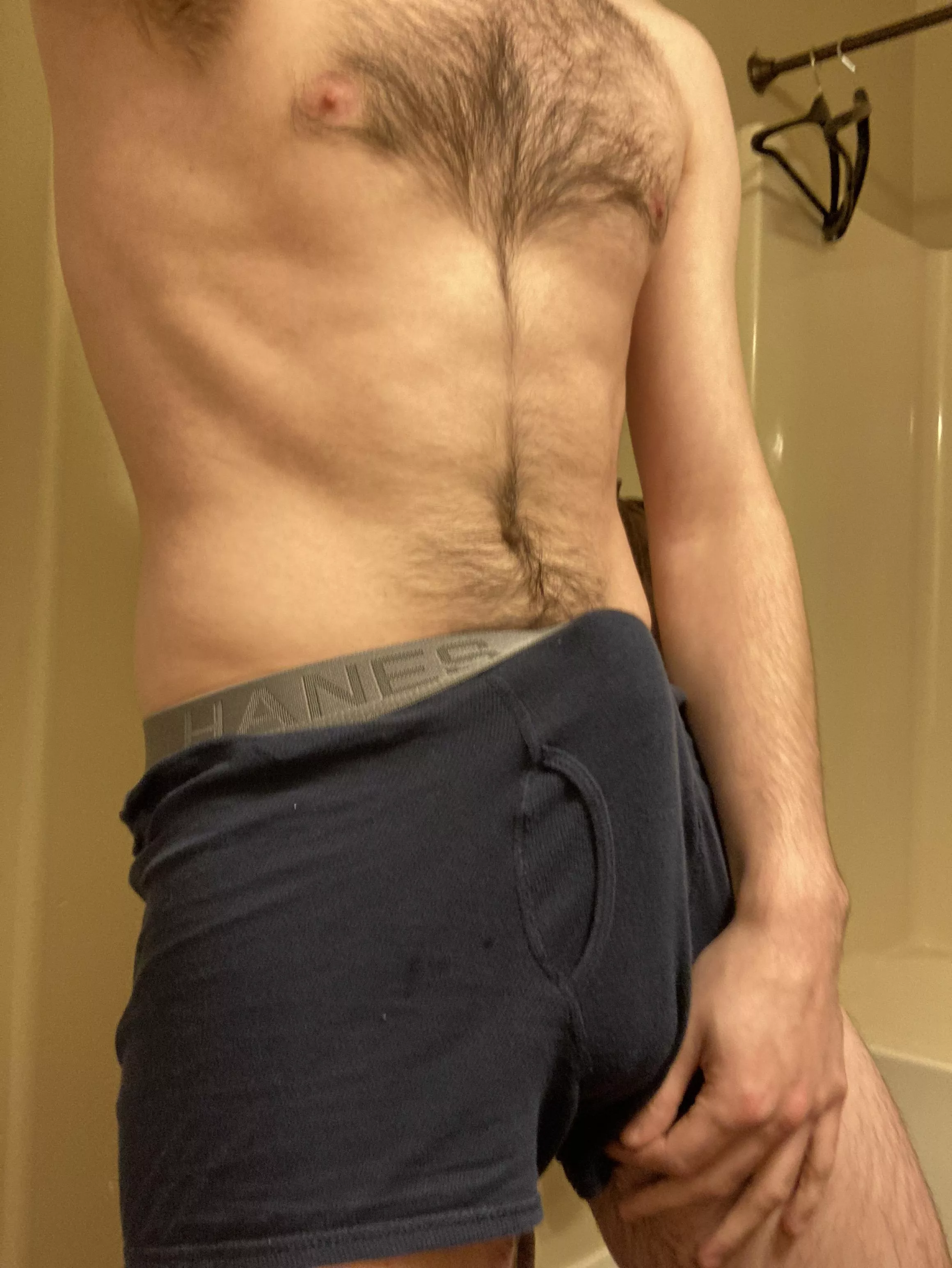 Pre-shower bulge