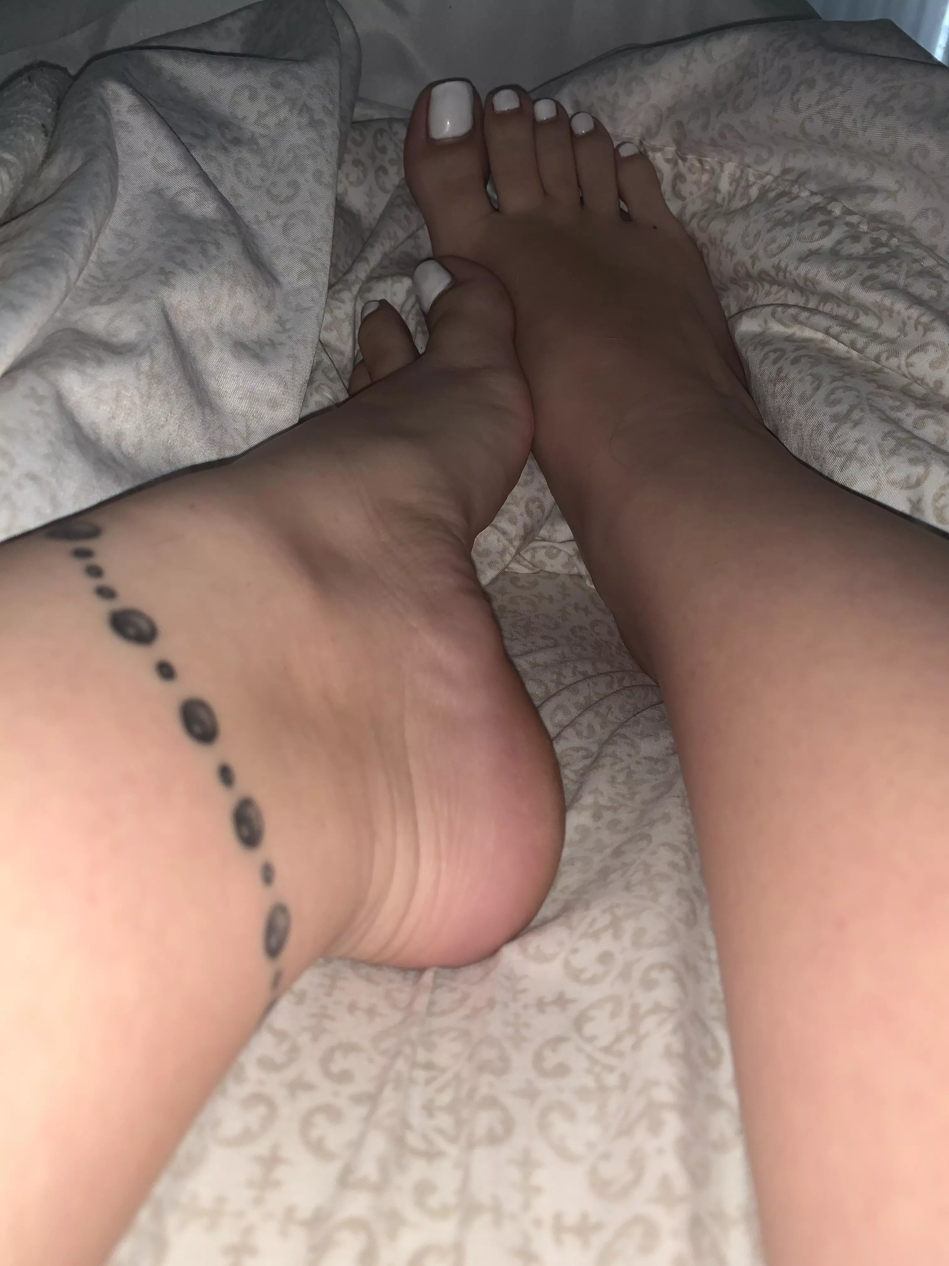 pretty feet always win☺️🤤