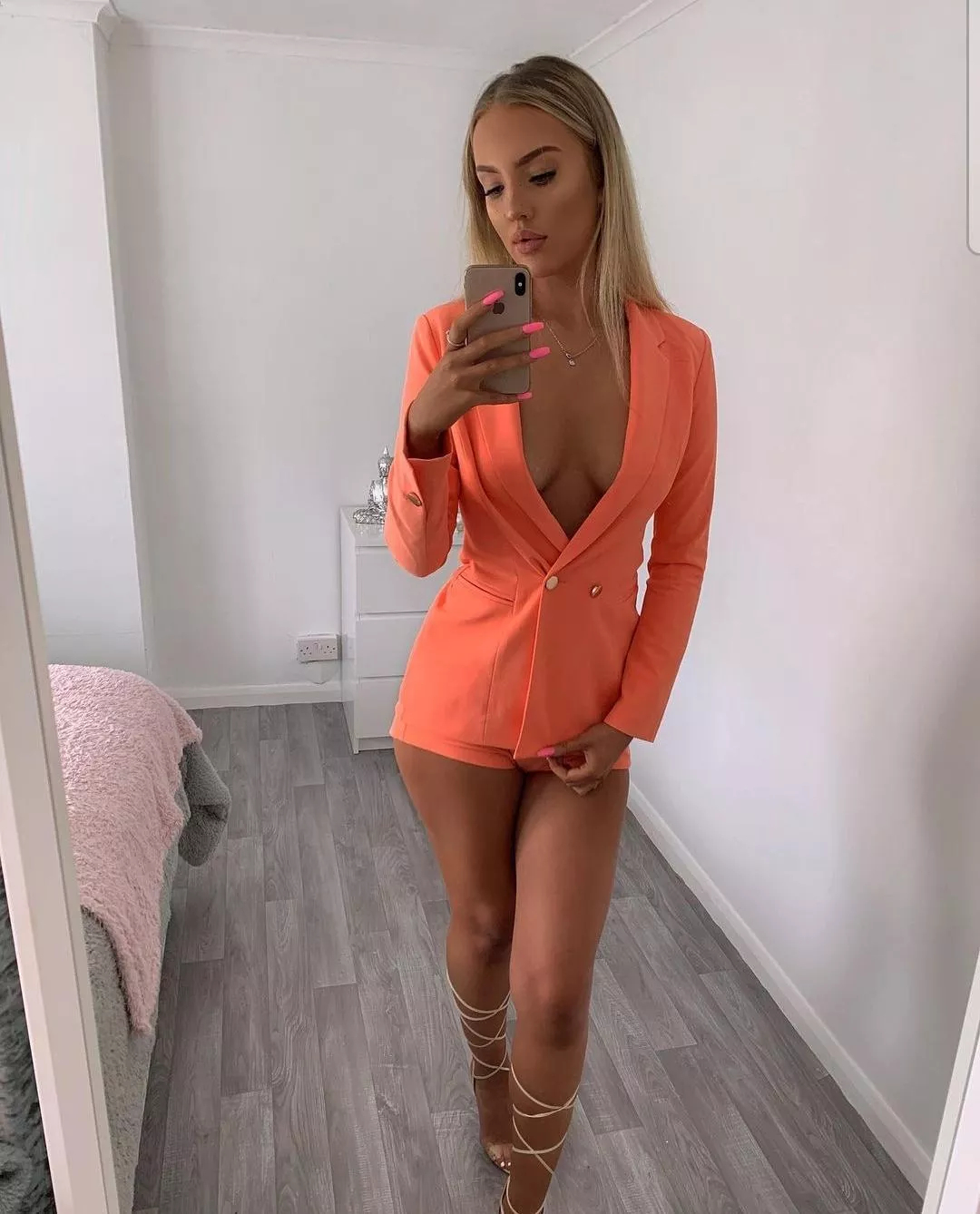 Pretty in orange
