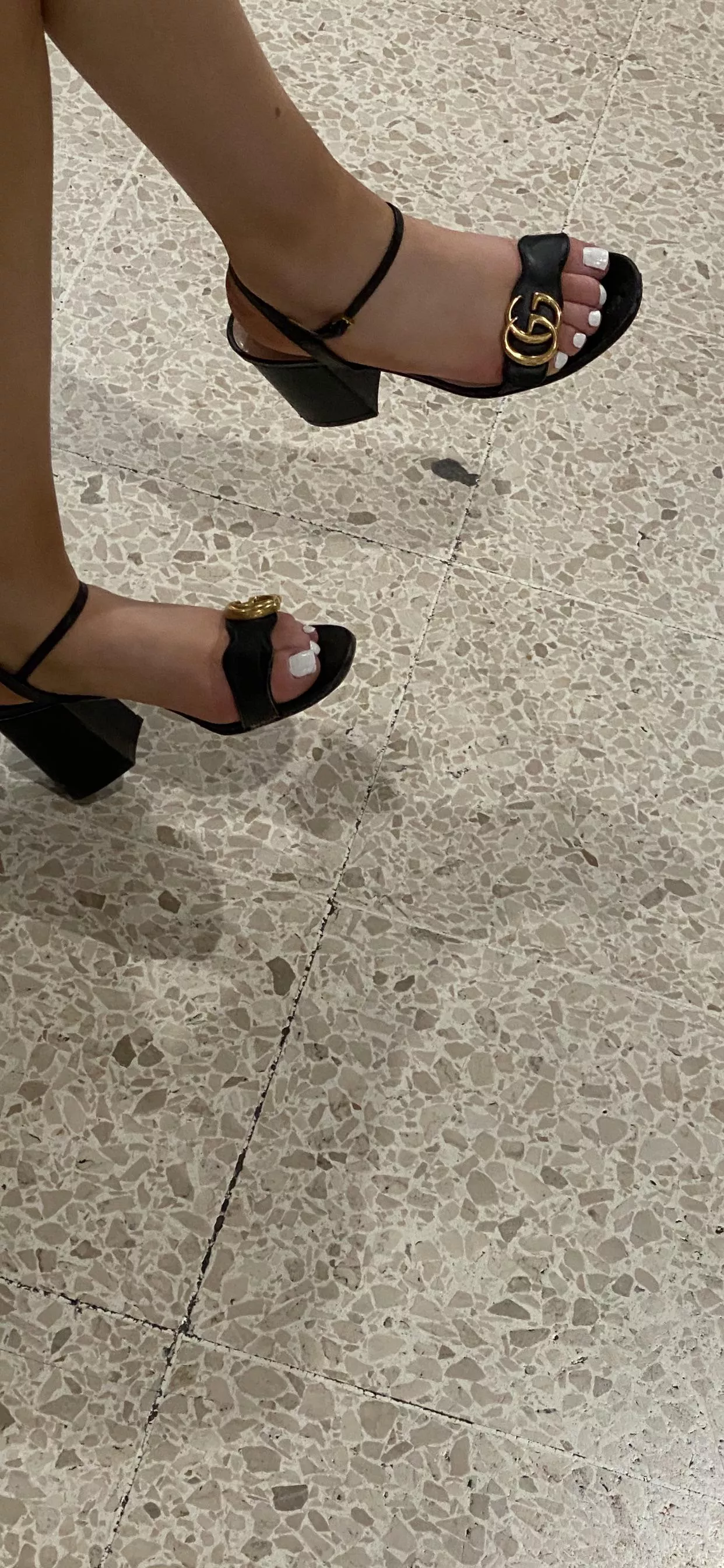 Pretty new Gucci heels 🤭