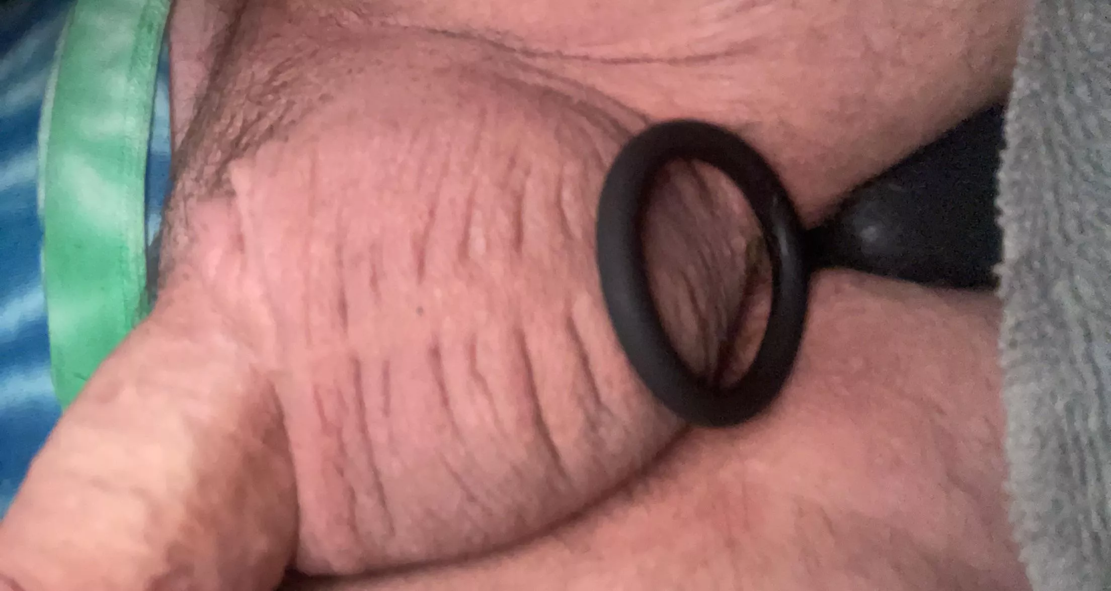 Prostate massager vibrating deep inside me (m35) Prostate massager vibrating deep inside me (m35)