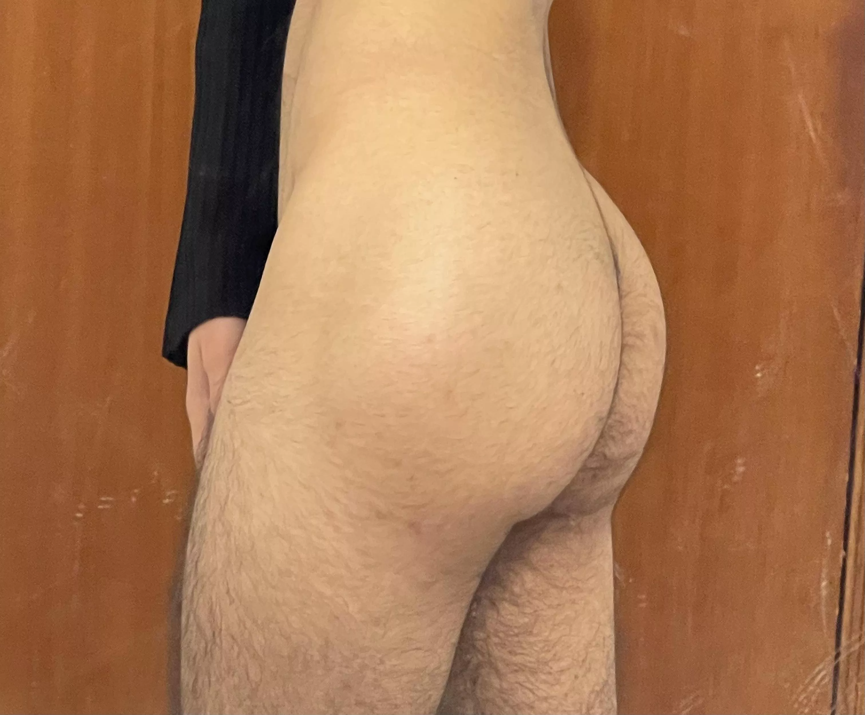 Prove you’re hung, I’ll send a pic