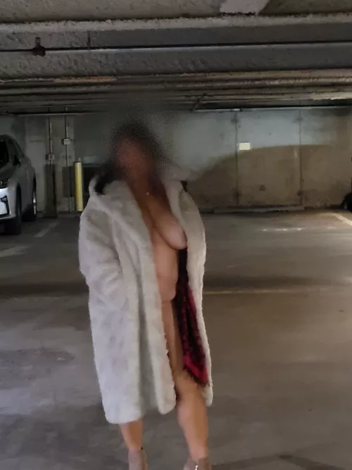 Public parking garage