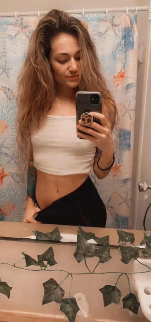 Pull my hair and tell me I’m a good girl🥺🥰🥵