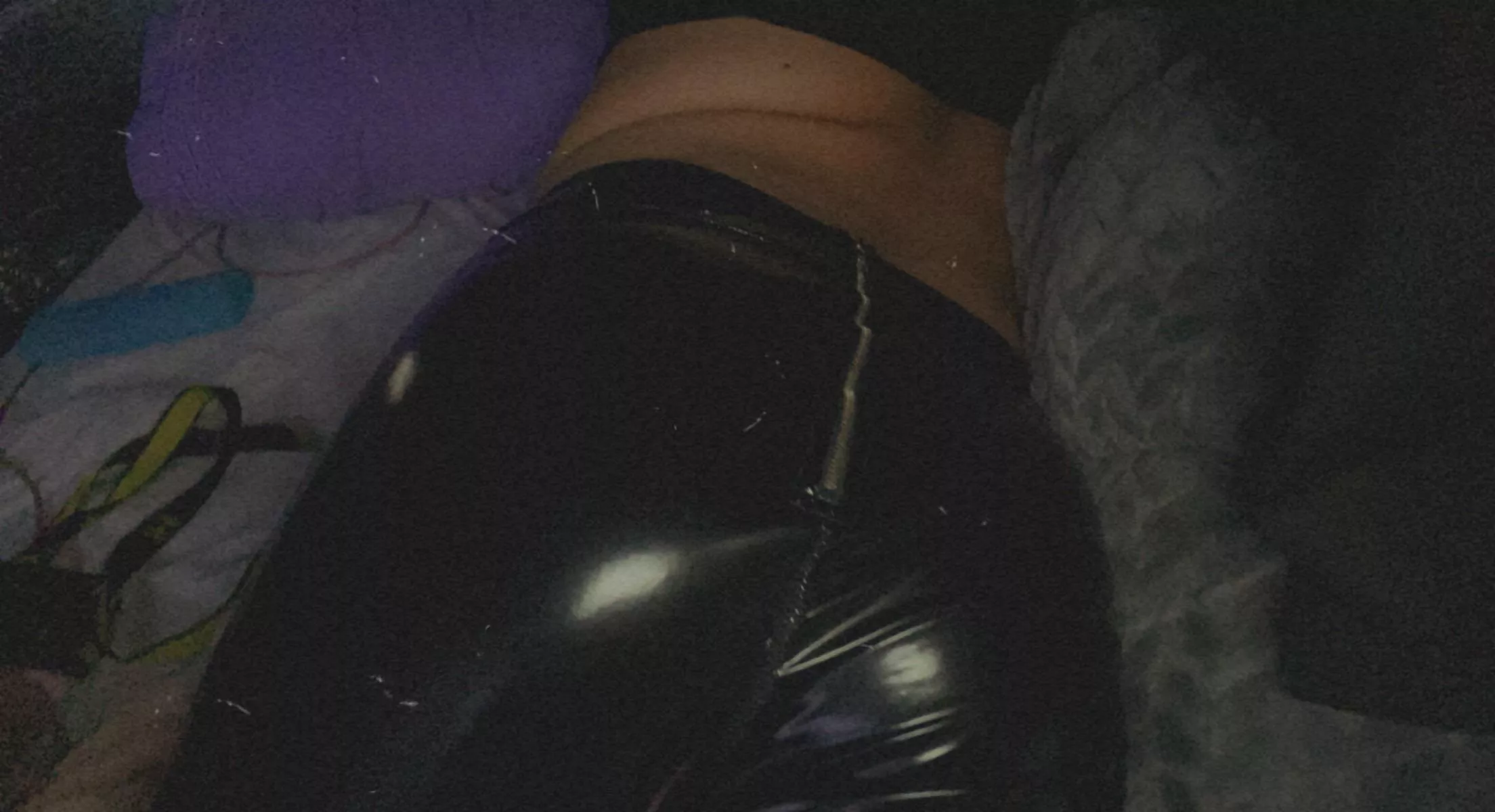 Pull my zipper down 😘