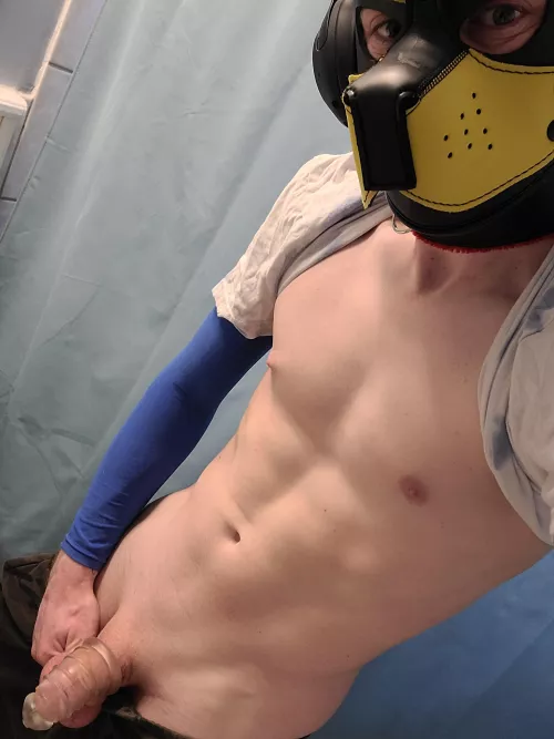 pup cant play with his bone ;(