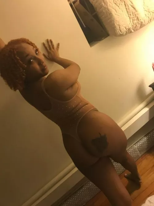 push me up against the wall and fuck me. link in comments