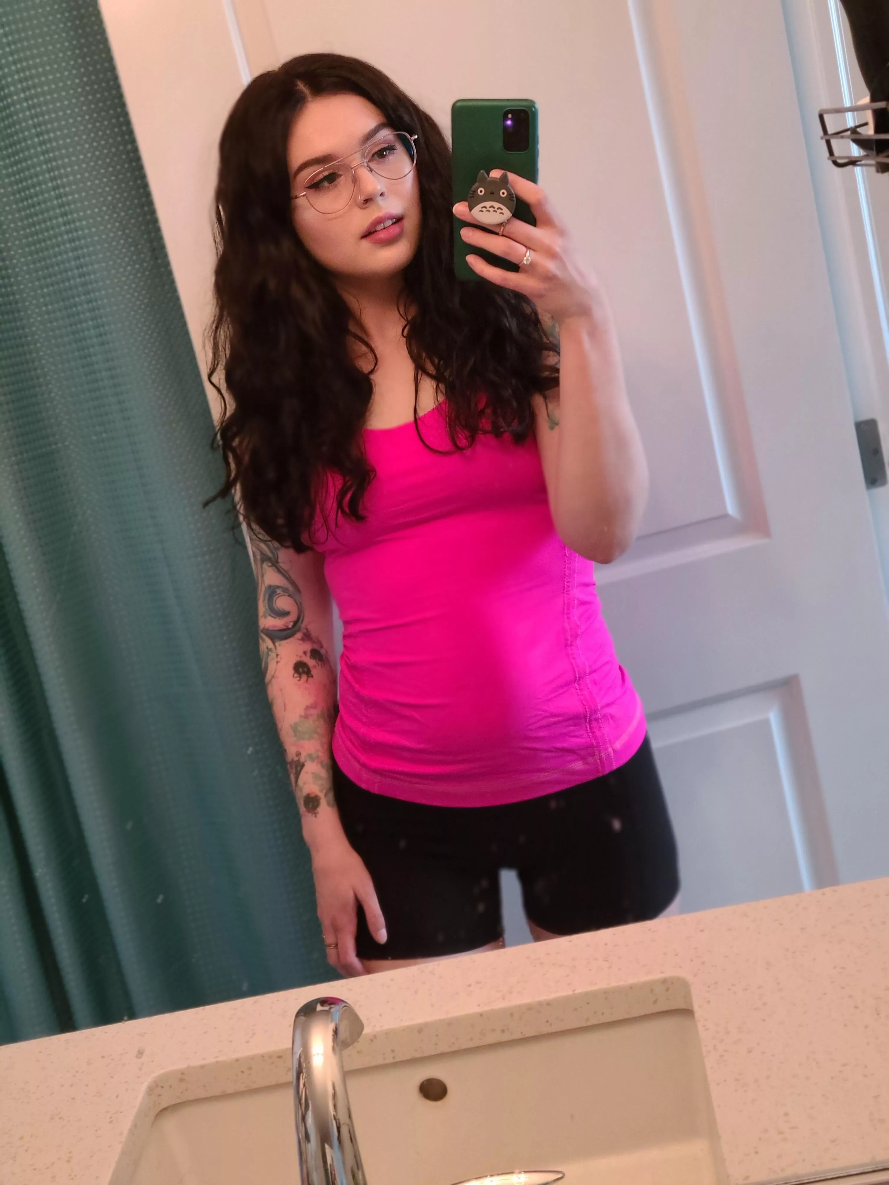 Put your head between my thighs 😏