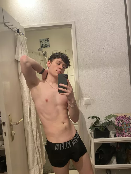 Quick selfie.