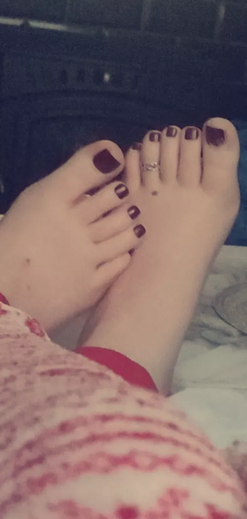 Rate my feet 😜