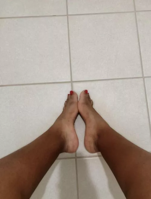 rate my feet ๐ฅฐ๐ฅฐ