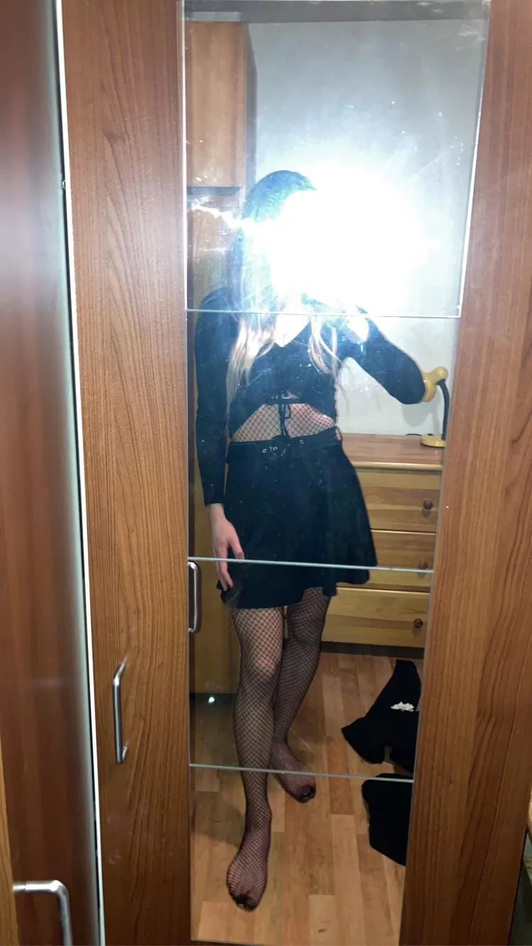 Rate my outfit ❤️🥺