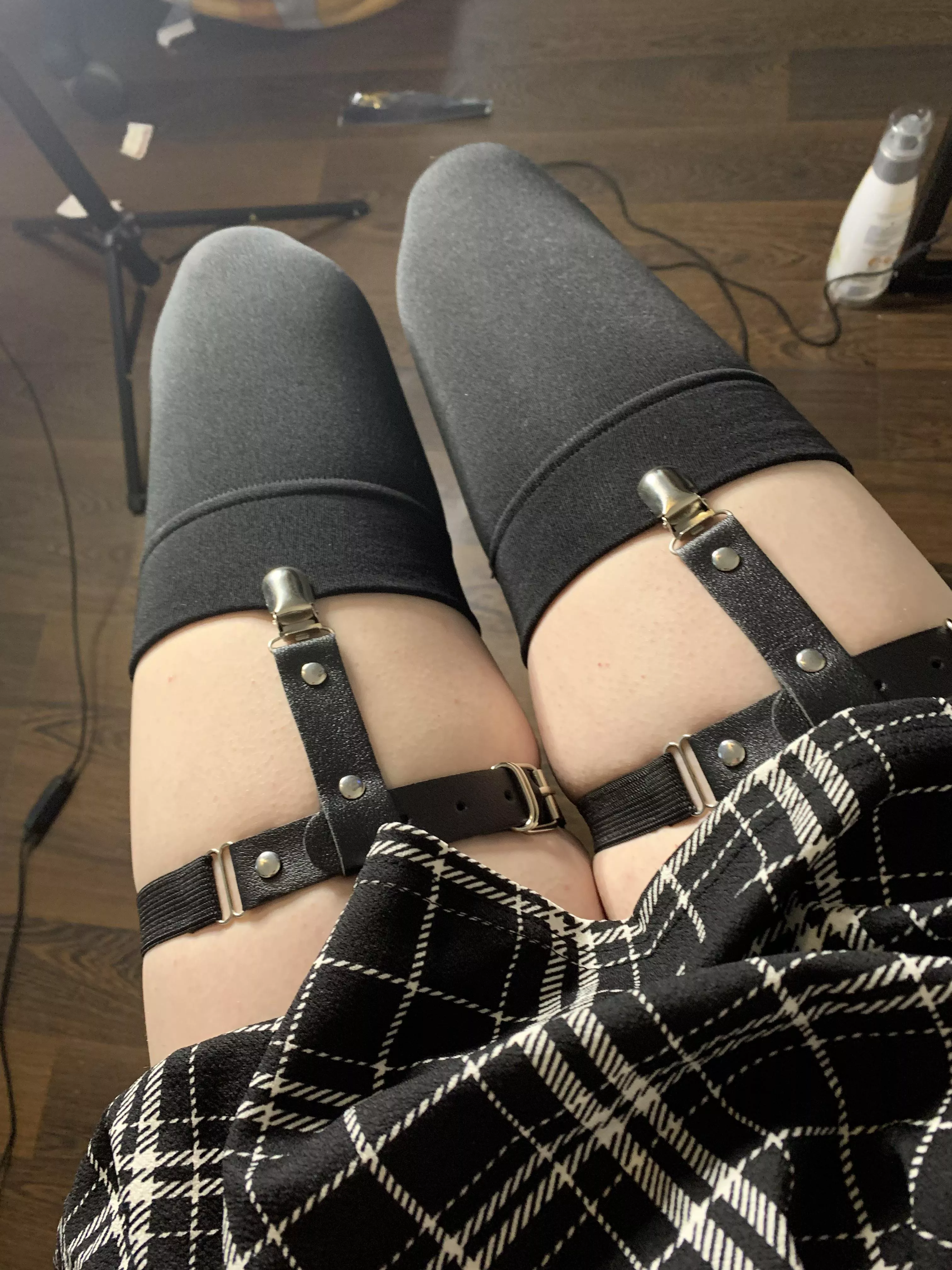 Rate my thighs? 👉🏻👈🏻