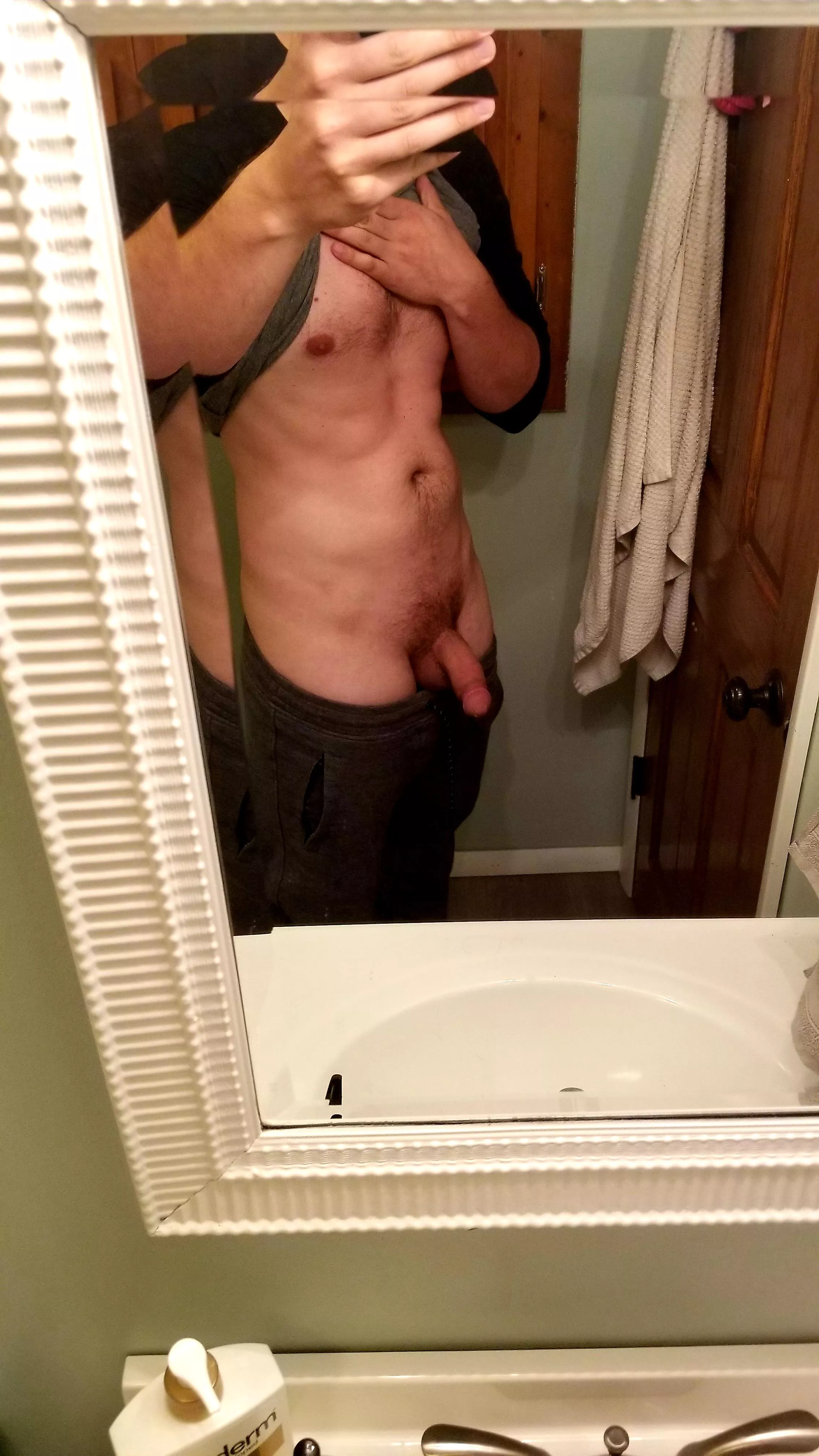 Rating? Also Anyone gonna be up later to connect on omegle? Rating? Also Anyone gonna be up later to connect on omegle?