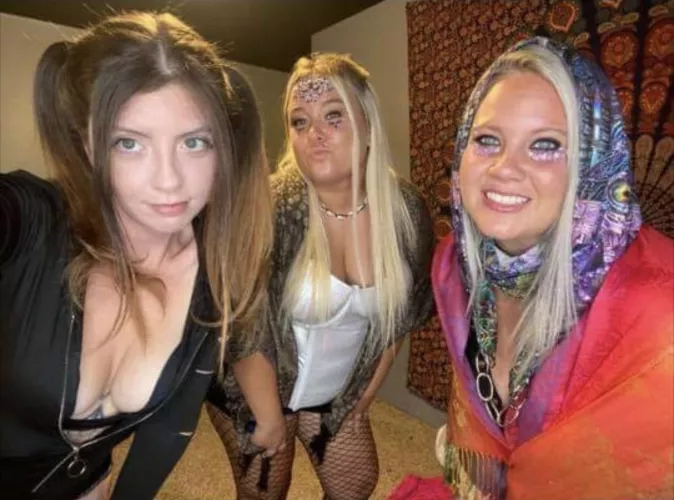 Rave girls
