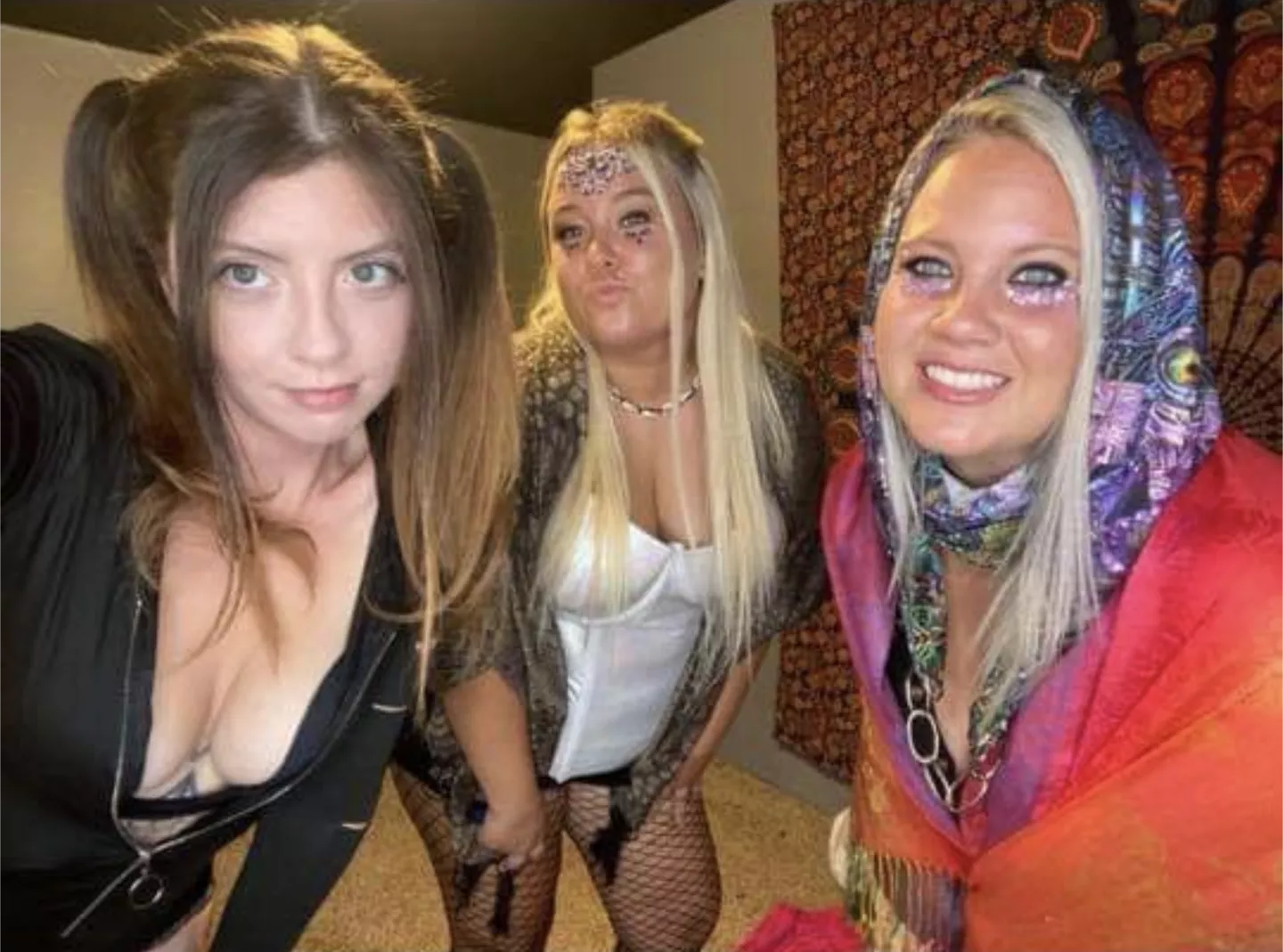 Rave girls