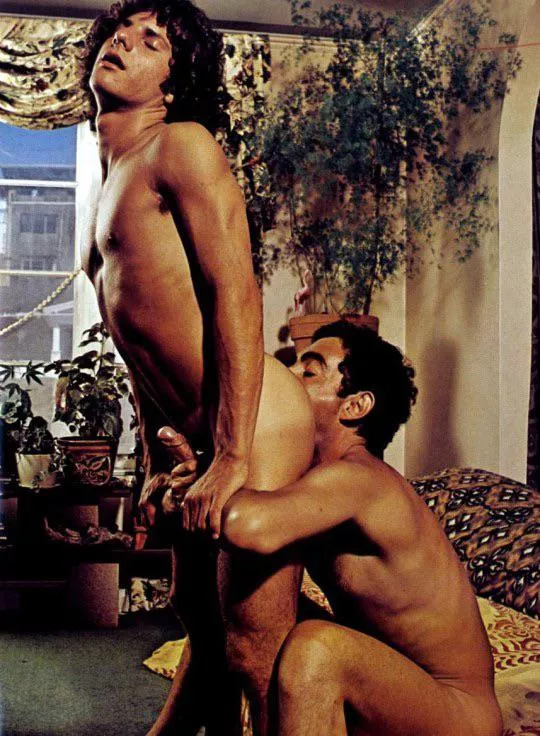 Reaching around is the polite thing to do…