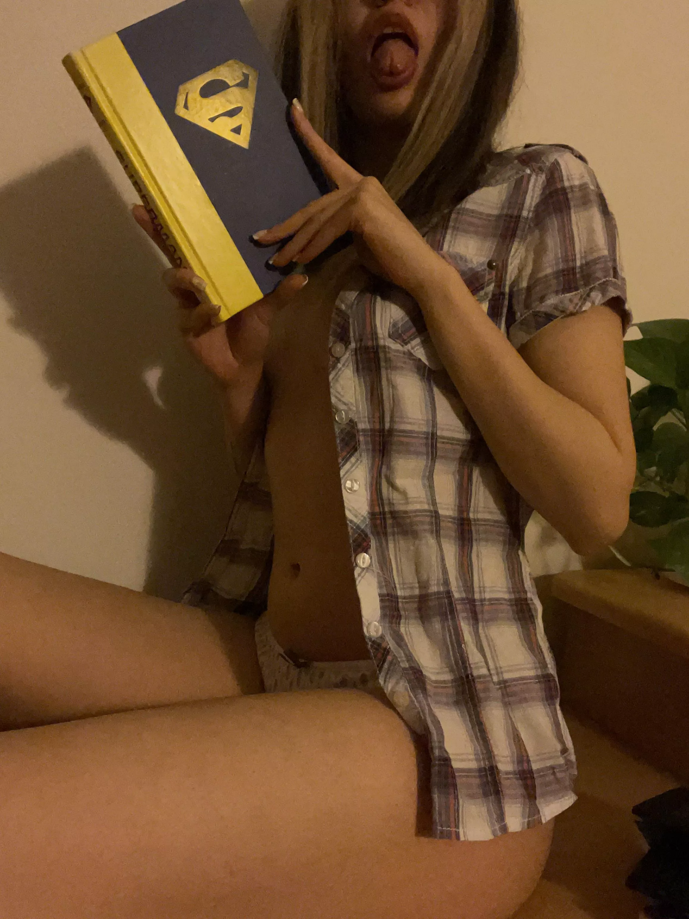Reading superman makes me horny a[F] today