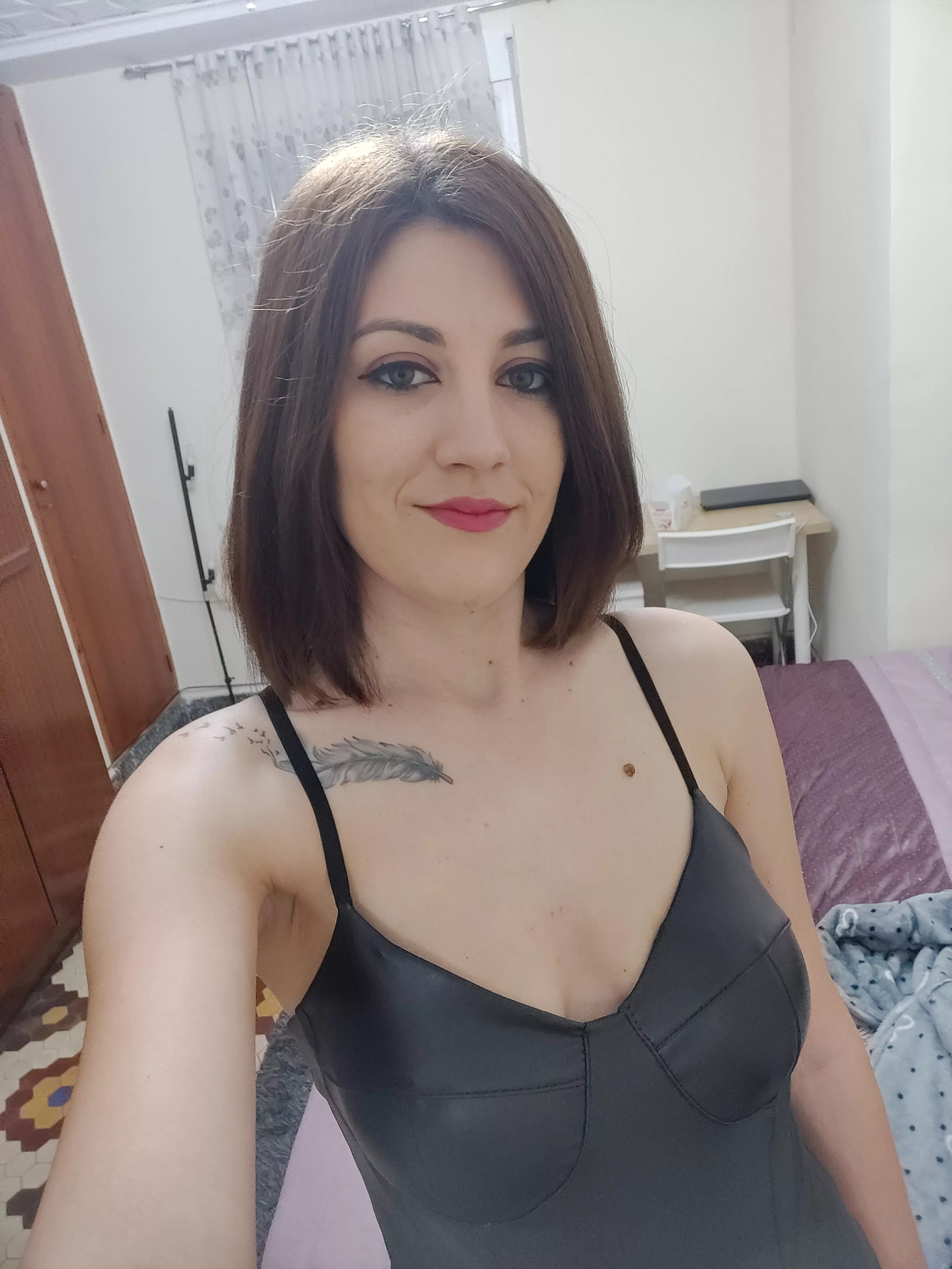 Ready for a night out, 😁