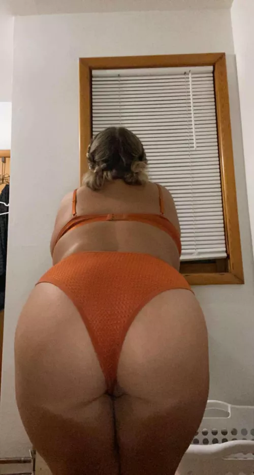 Ready for the after party. 21F