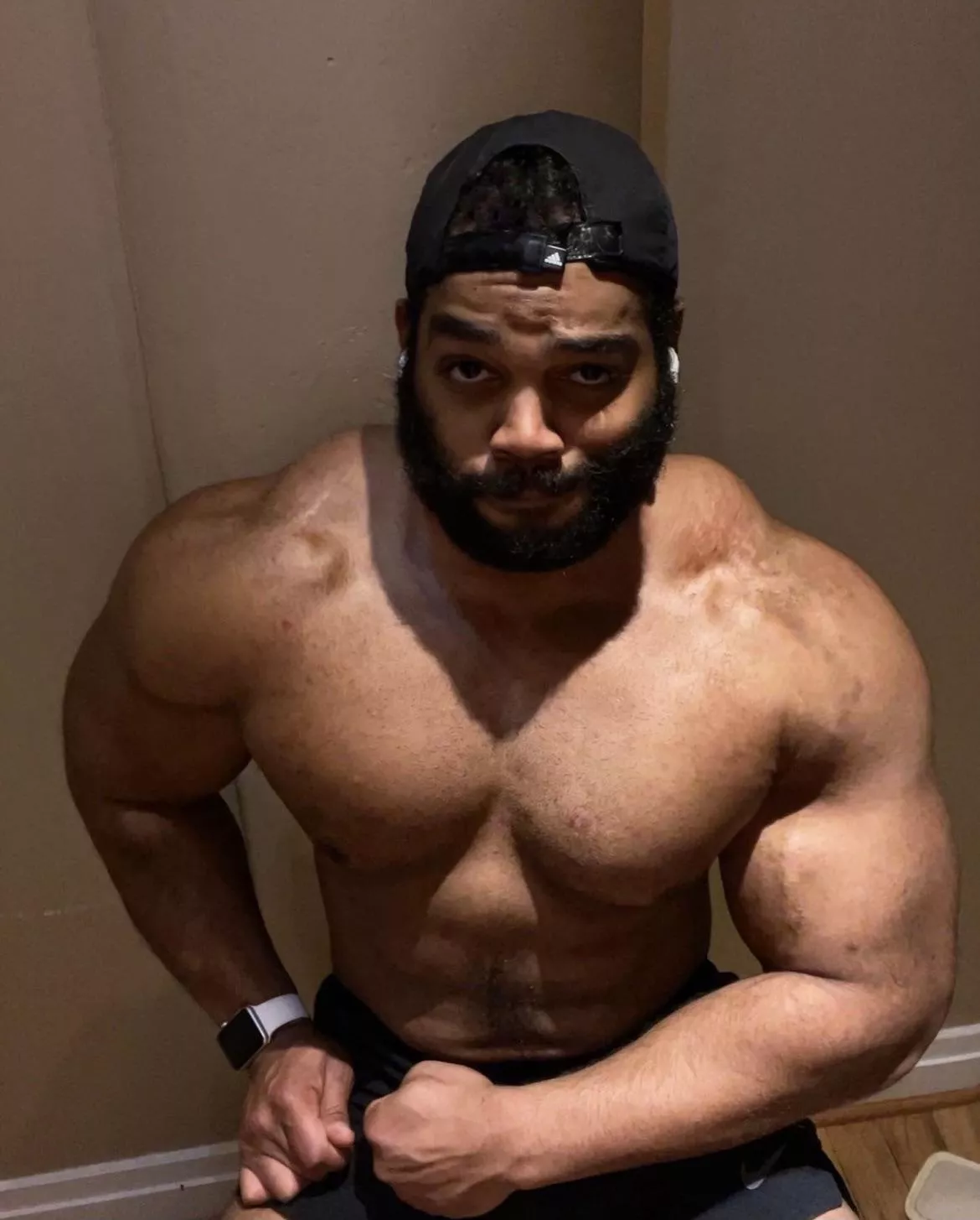 Ready to play some RE2R after a sweaty gym sesh!