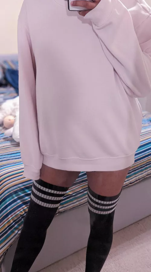 really anxious to post >w< hope people like brown femboys too!