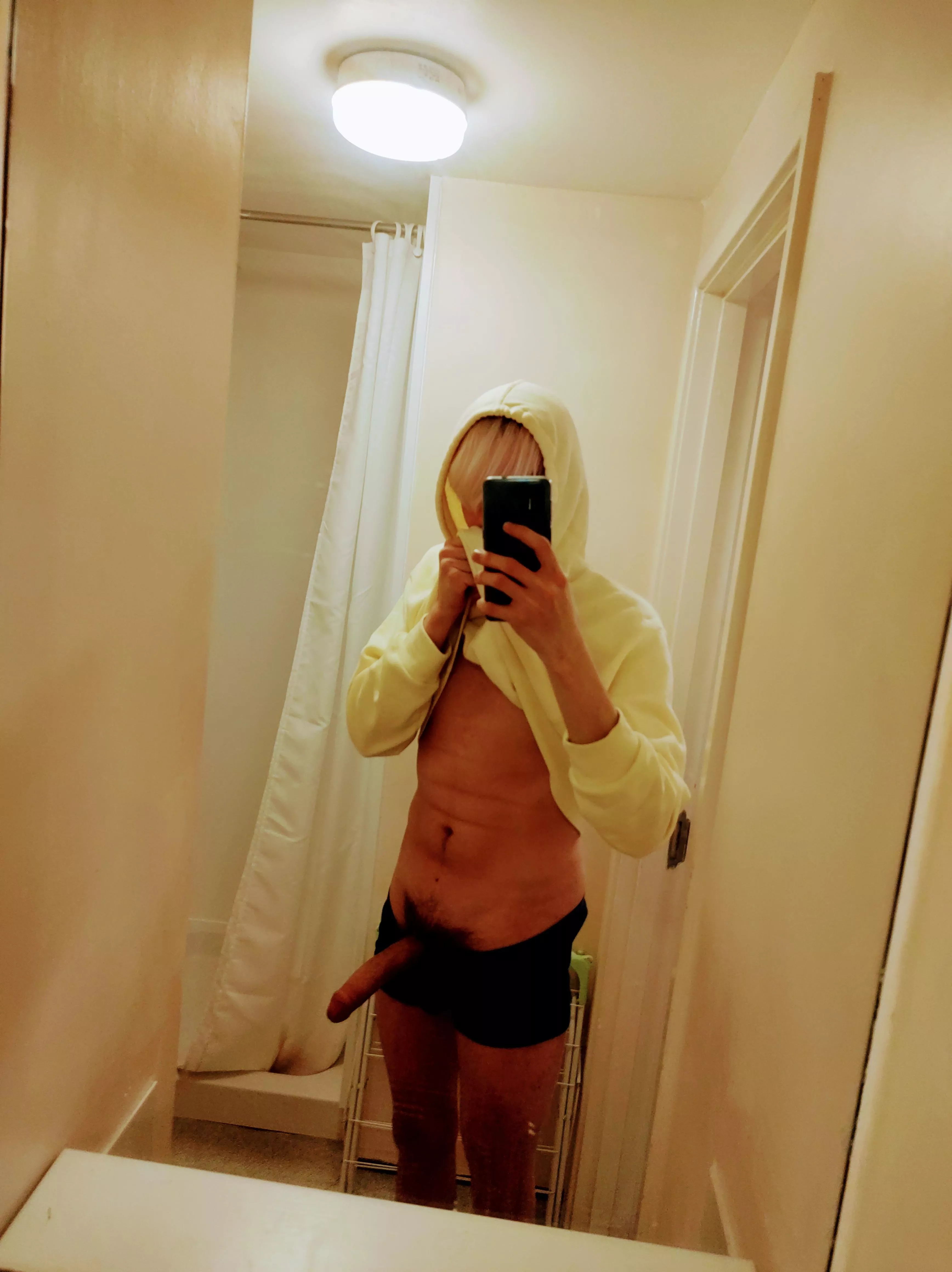 Really hope I can compete with all the cuties here >~<