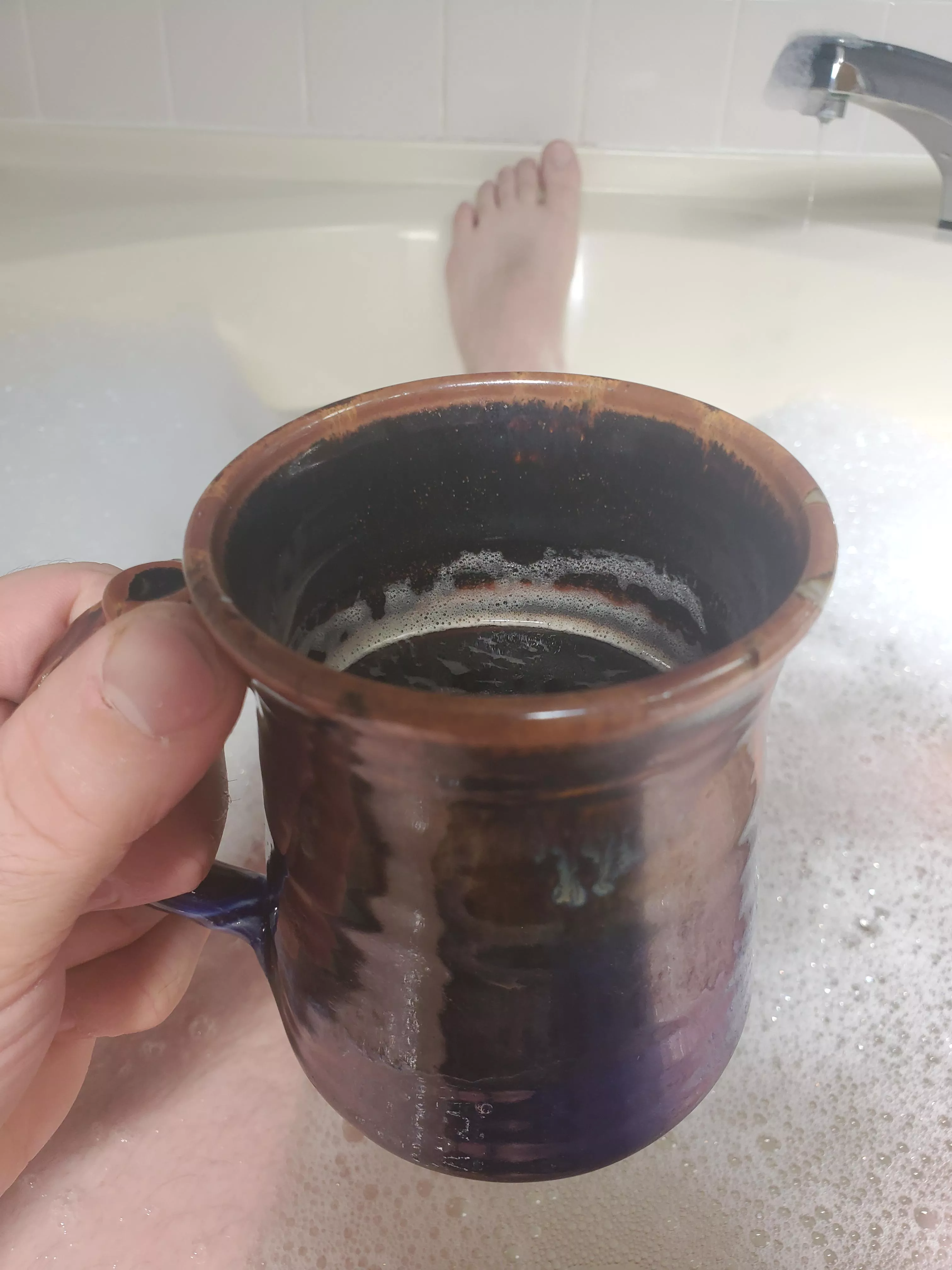 Really just want to quit my job, drink coffee and beer, and live in the bathtub. Really just want to quit my job, drink coffee and beer, and live in the bathtub.