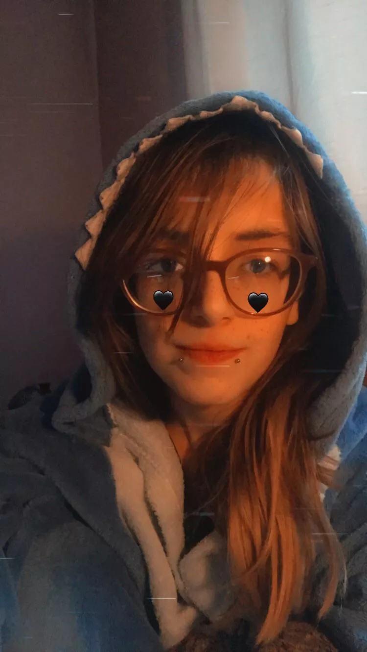 Recent events have me feeling rlly low so hanging out in my favourite onesie today