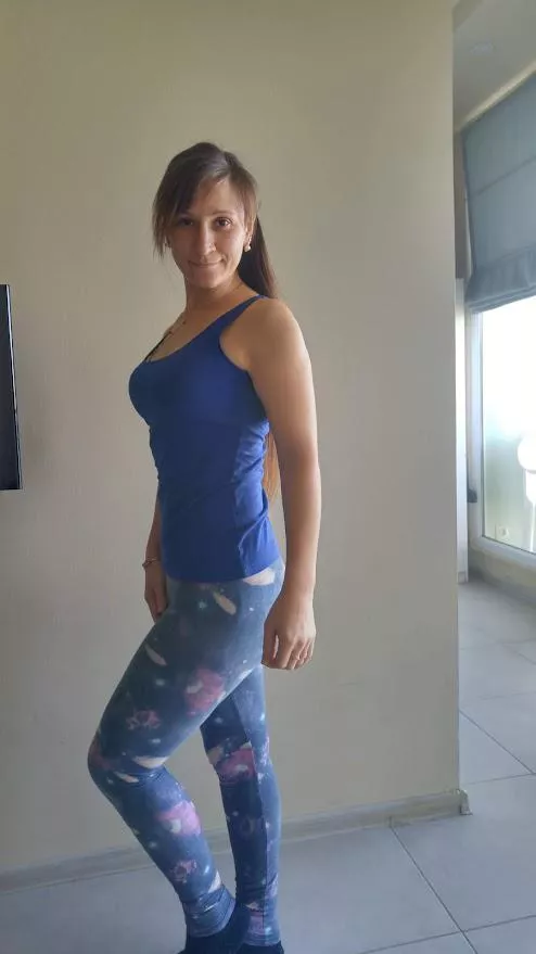 Recently I was told that life is too short to be spent on diets, greedy men and a bad mood. And you know it makes sense 😅😉