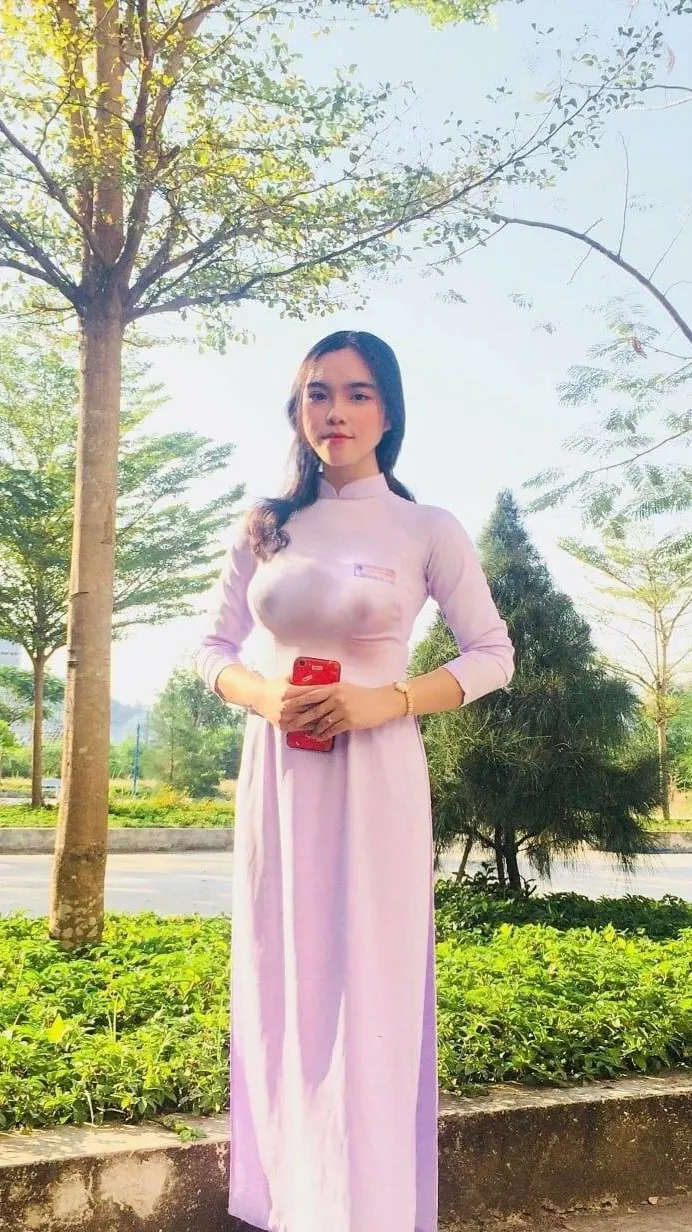 Receptionist apprentice near my place