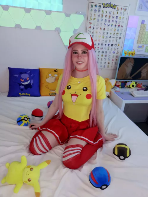 red thigh highs ❤️