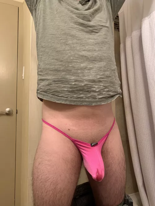 Reddit has me wet and bulging