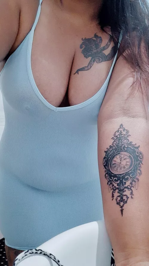 Redditor requested for a closer photo of my forearam ink. [F]