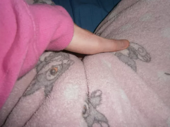 Relaxing in bed caressing my toe over my pajamas, felt like showing it off since I'm horny 😅