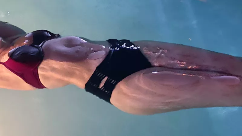 Relaxing with a night swim 💕