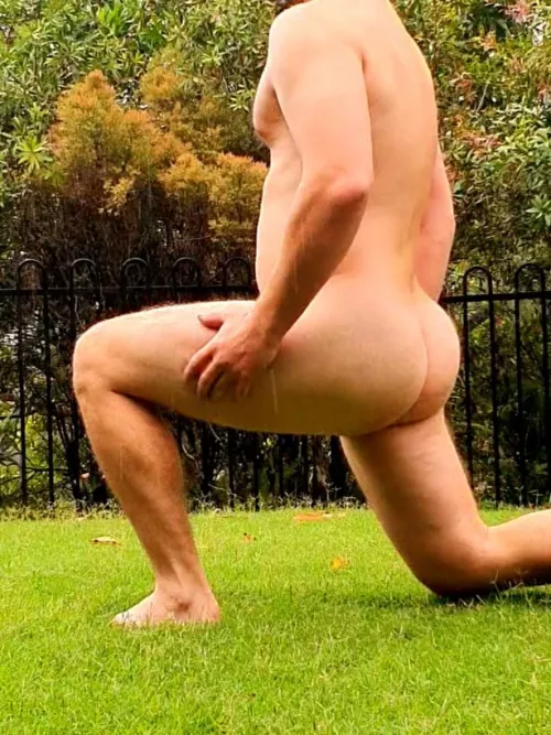 Remember to always do lunges outside in the rain