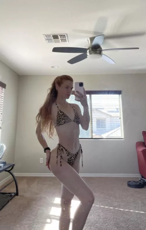 Reminiscing on the summer by trying on a suit ☺️☀️