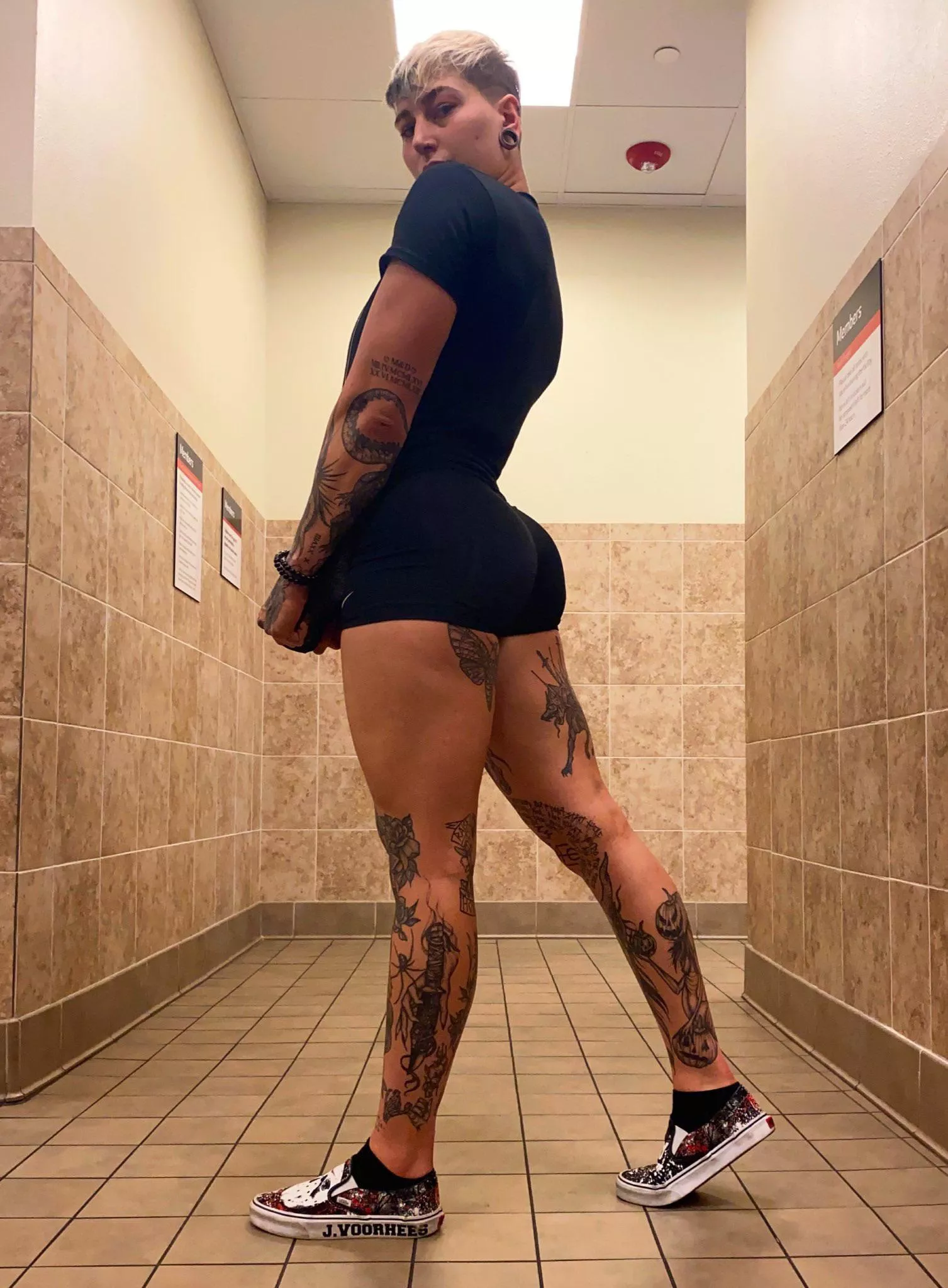 Rhea is sooo damn hot