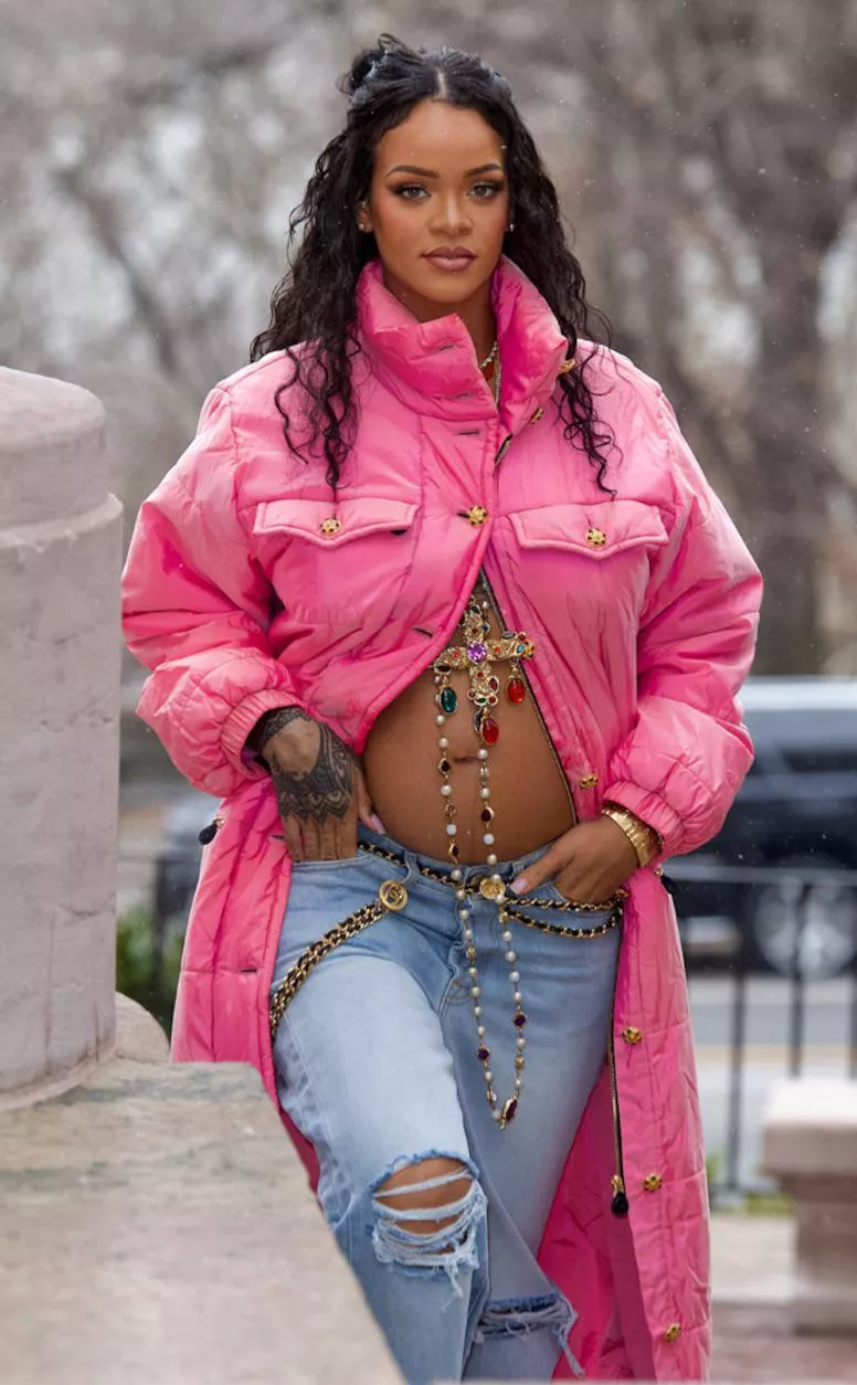 Rihanna is going to be an incredible MILF