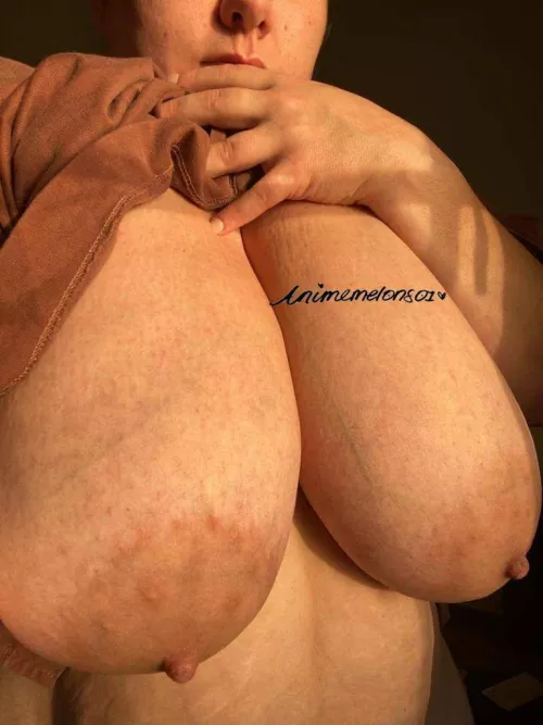 Rise & shine, it’s tiddy time! [OC] [F]