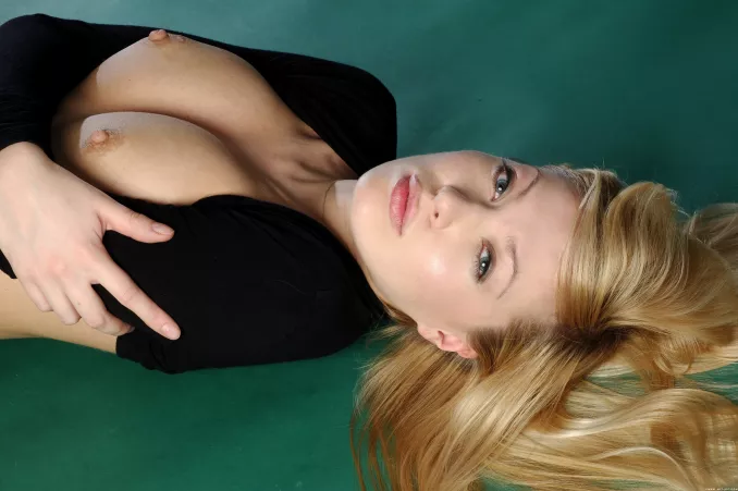 Rita G [4,288 × 2,848]