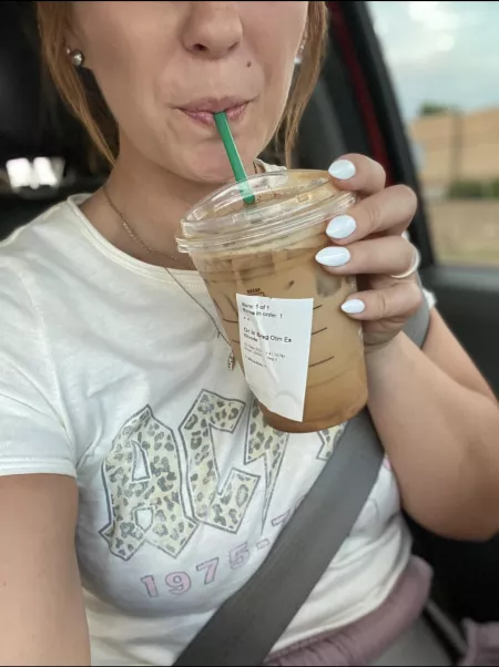 Road trip coffee just hits different when itβs free thanks to the person in front of you, right?! ππ€