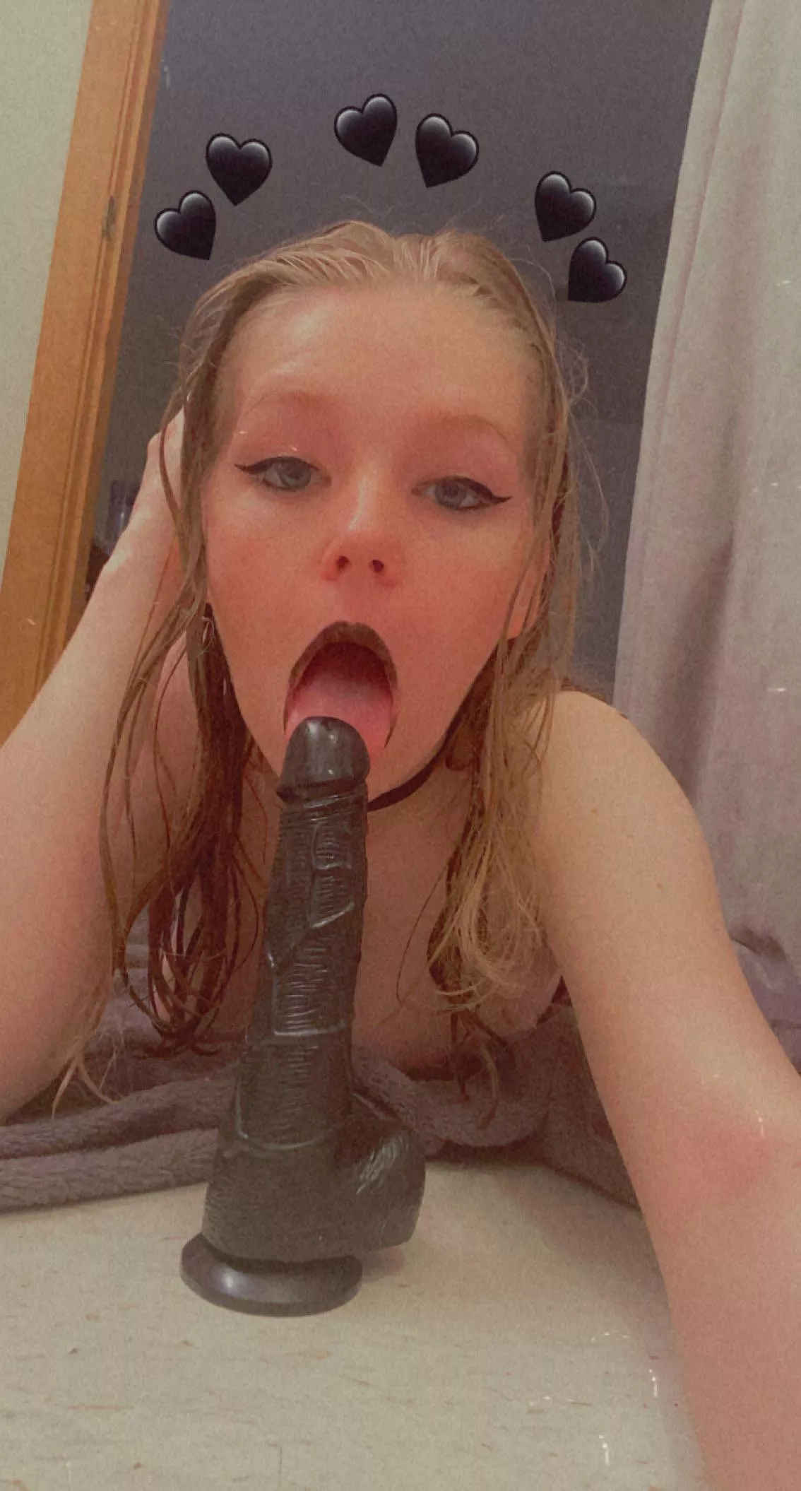 Ruin my lipstick 😩💜🍆