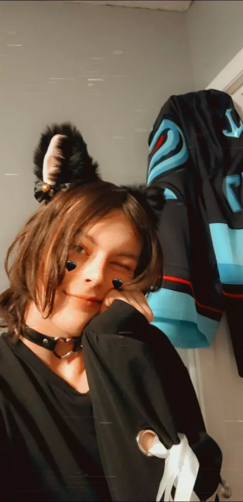 Rule #1 for catboys: wear all black to catch prey easier (being caught isn't so bad either tho)