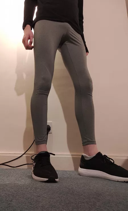 Run your hands up my legs ;)