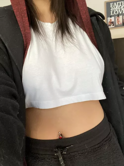 Running errands and teasing with nip slips