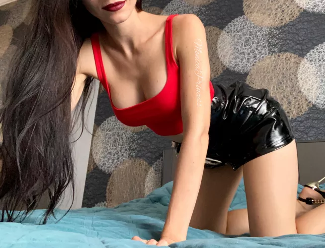 โ๏ธSALE 30% OFFโ๏ธ Get access to over 1100 pics & 160 vids. NUDES WITH FACE, MASTURBATION, ANAL, TWERK, BJ, JOI, B/G, FEMDOM & much more ๐ SUPER FETISH FRIENDLY. I chat with all fans. Quality premium content โค๏ธ links in pinned post
